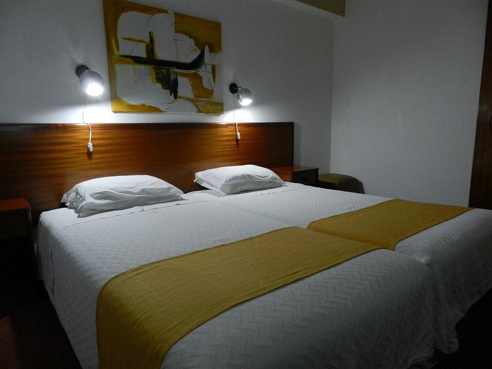 Edificio Novo Rosamar Al Hotel Силвес Екстериор снимка